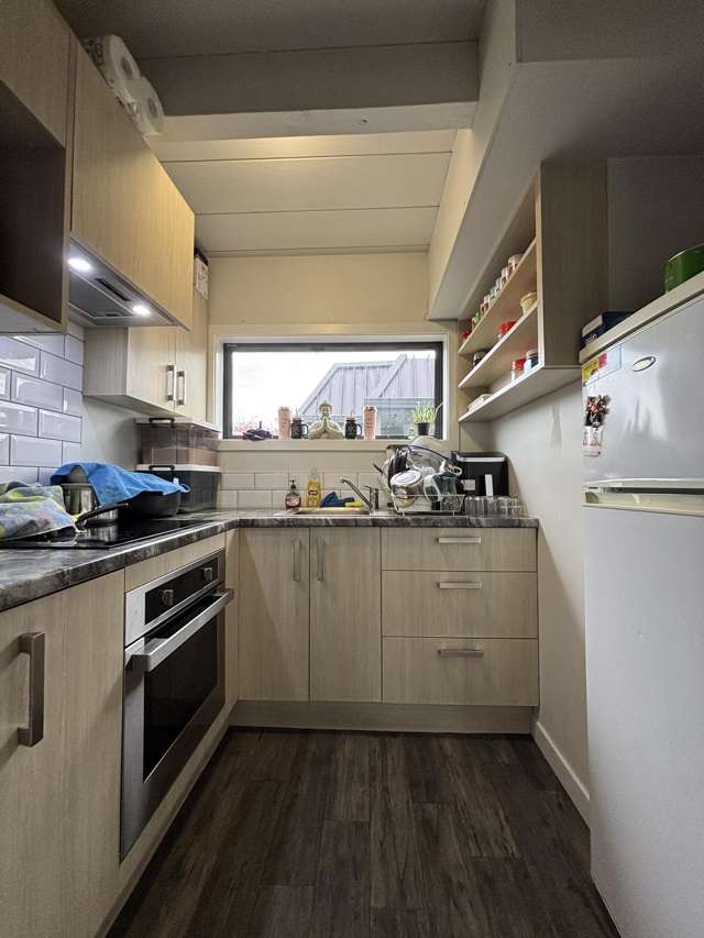 10/33 Vienna Street Waltham_1