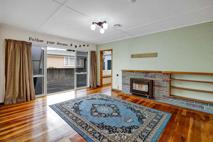 2 Charles Major Place Hawera_5