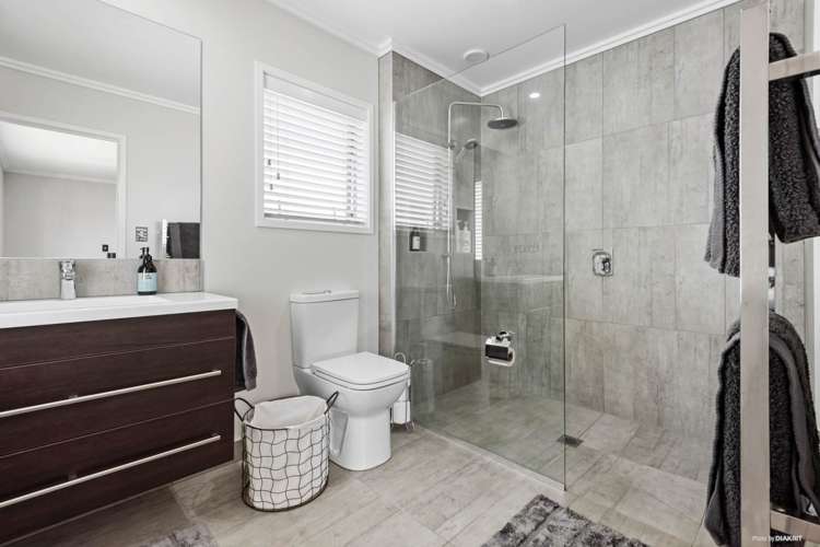 48 George Crescent Buckland_11