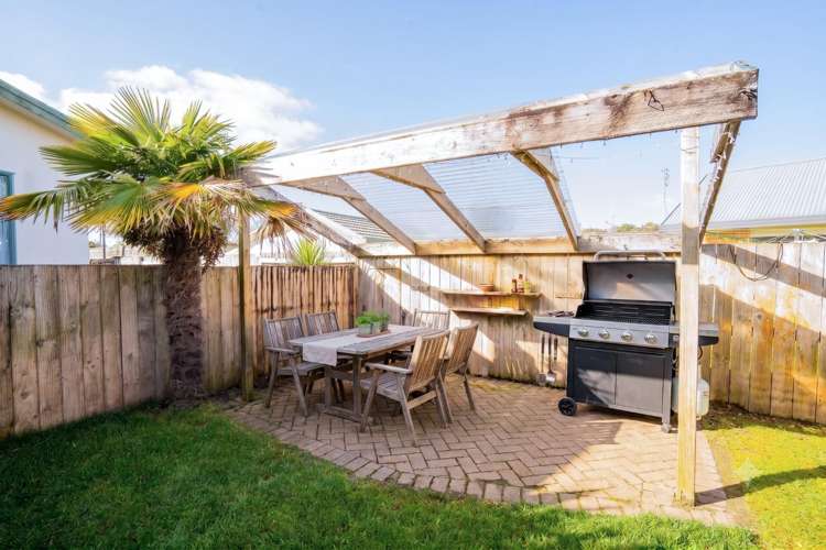 47 Solomon Street Brookfield_10