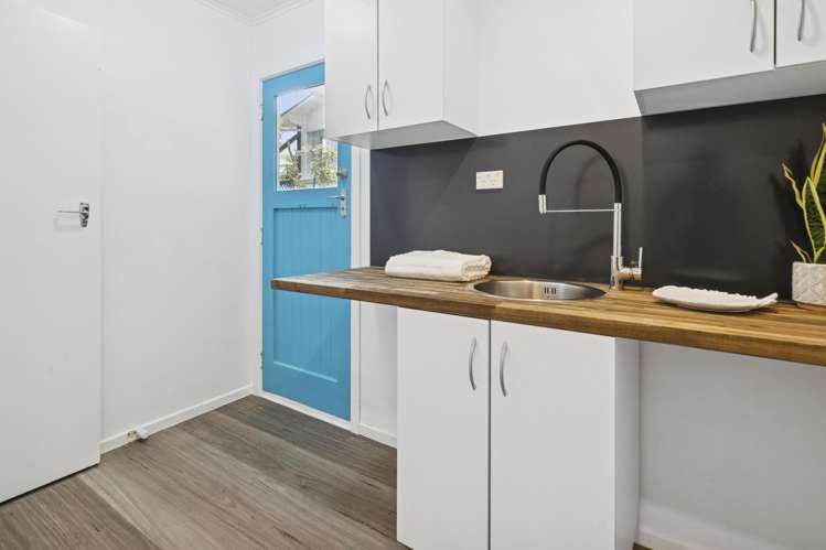 86 Holborn Drive Stokes Valley_12