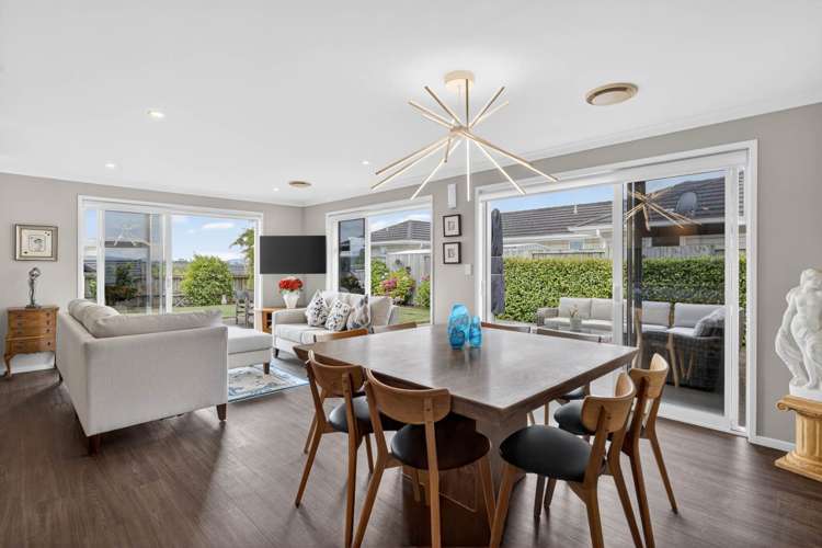 19 Charlotte Drive_1