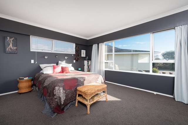 178 Levers Road Matua_1