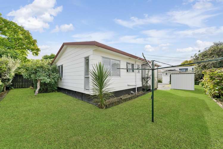1/94A Clevedon Road Papakura_8