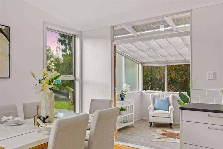 18 Waimumu Road Massey_5