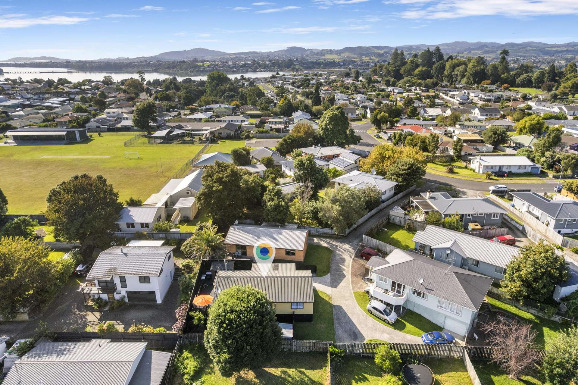 35B Henderson Crescent Gate Pa_0