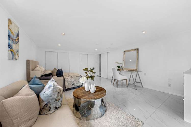 1/4 Preston Avenue Mt Albert_23