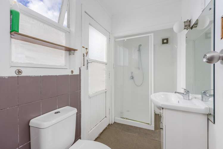 15a Fairburn Road Otahuhu_11