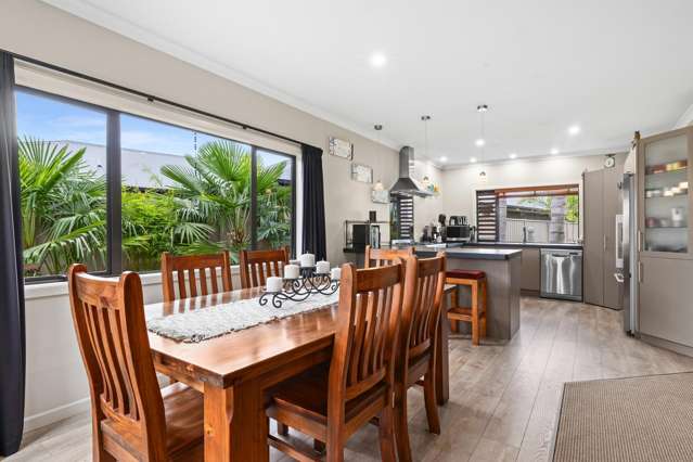 6 Lowry Place Frimley_4