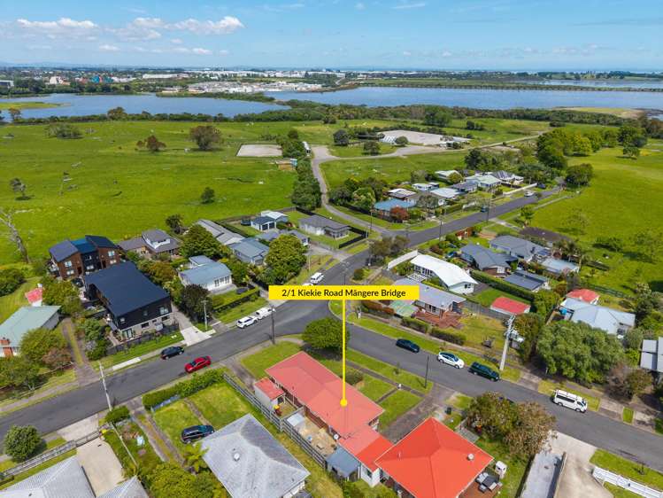 2/1 Kiekie Road Mangere Bridge_16