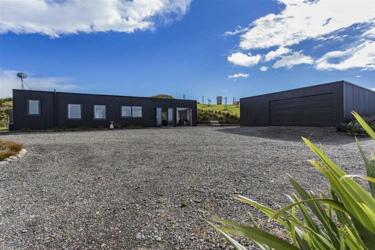 2/285 Maskells Road Balcairn_5