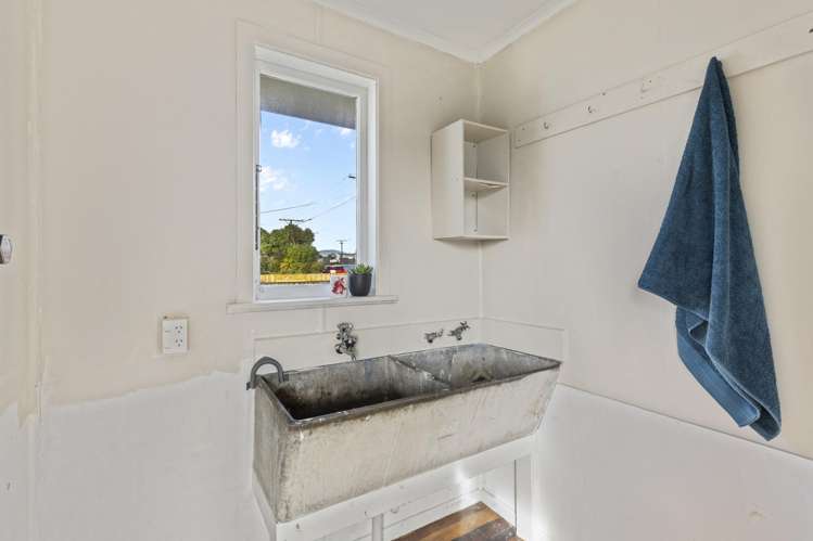 2 Watene Crescent Waitara_18