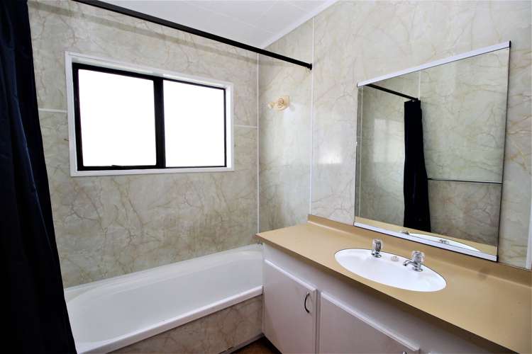 8 Pollen Street Woodville_14