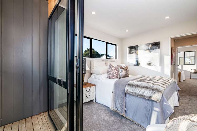 4/110 Beach Road Te Atatu Peninsula_13