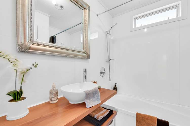 8a Windlesham Place Wakefield_2