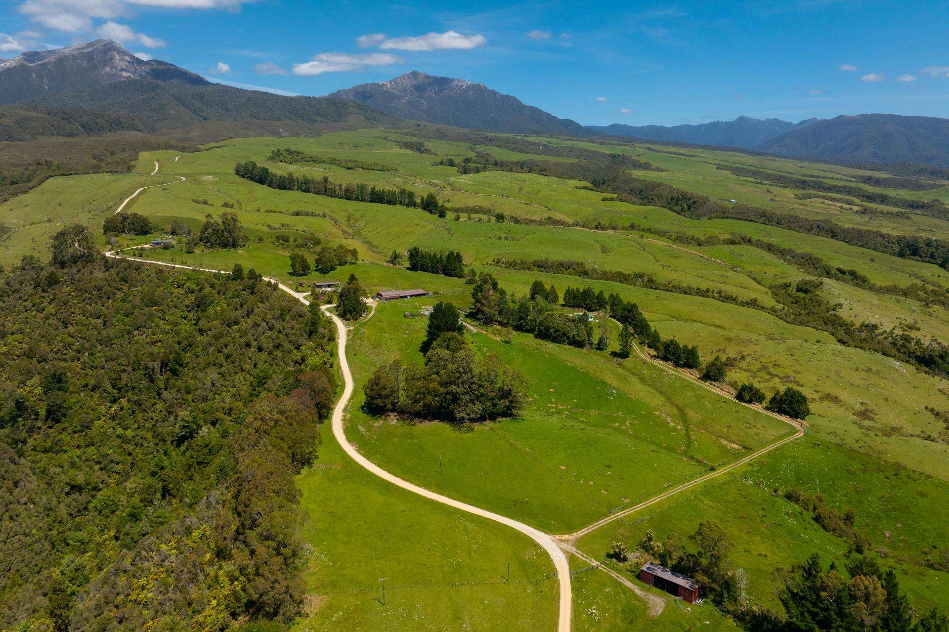 220 Quartz Range Road Bainham_0