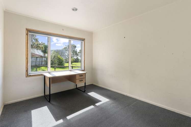 103a Roberts Road Te Atatu South_9