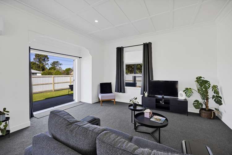 2 Burns Street Hawera_7