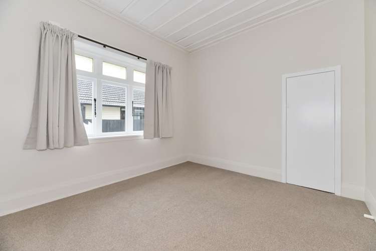 18 Falkirk Street Blockhouse Bay_11