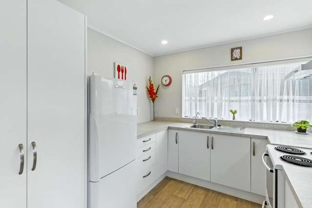 28/72 Rimu Road Raumati Beach_2