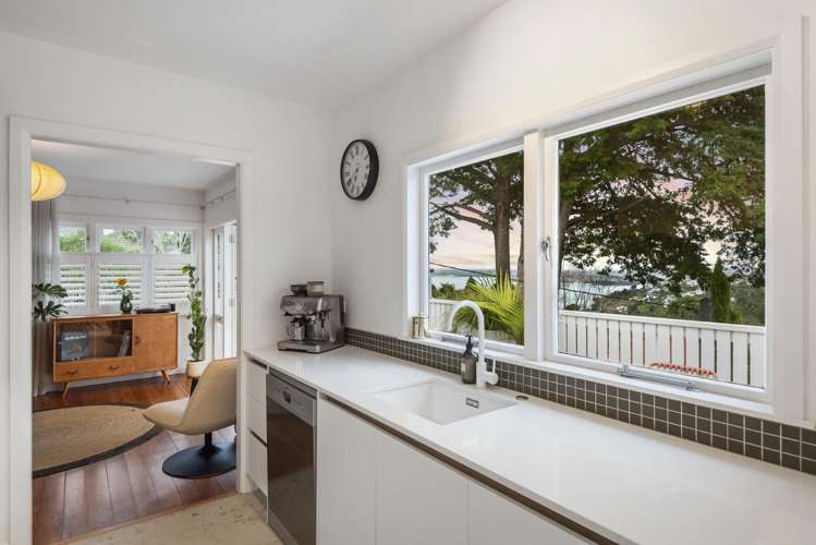 33 Island Bay Road Beach Haven_21