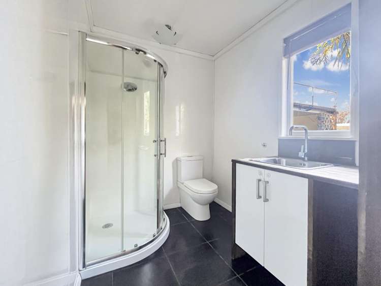 5 Featherston Street 10930_4