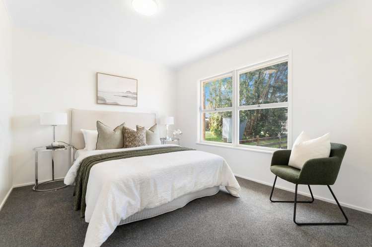 2/14 Kapiti Place Sunnynook_9