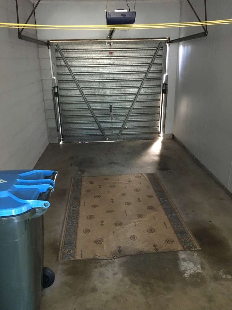 2/153 Landscape Road Mount Eden_10