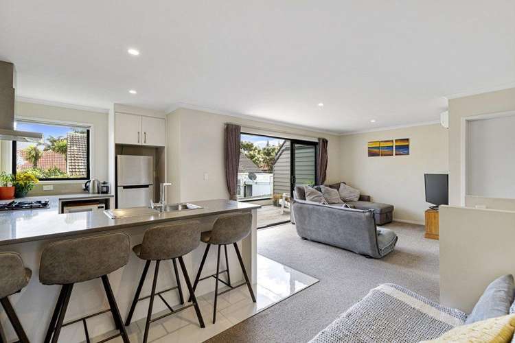 3/287 Ulster Street 3295_4