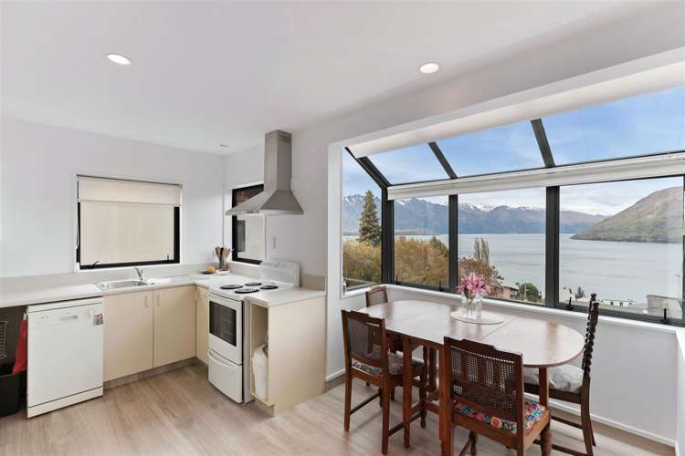 18b Cameron Place Fernhill/Sunshine Bay_22