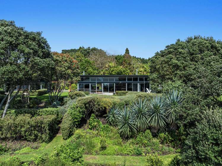 8 Thompson Road Waiotahe_6