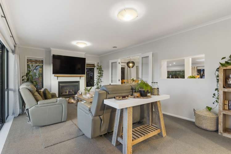 6 Liston Crescent Cockle Bay_7