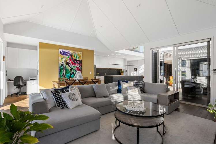 140 Waterways Parade Pauanui_12