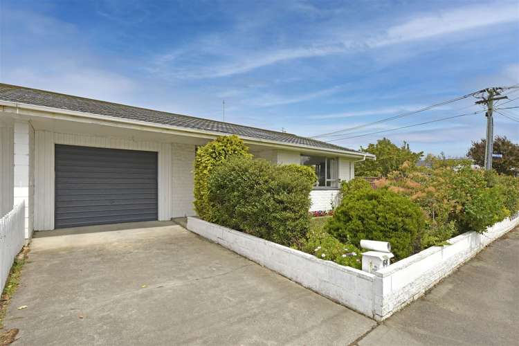 64 Wildberry Street Woolston_15