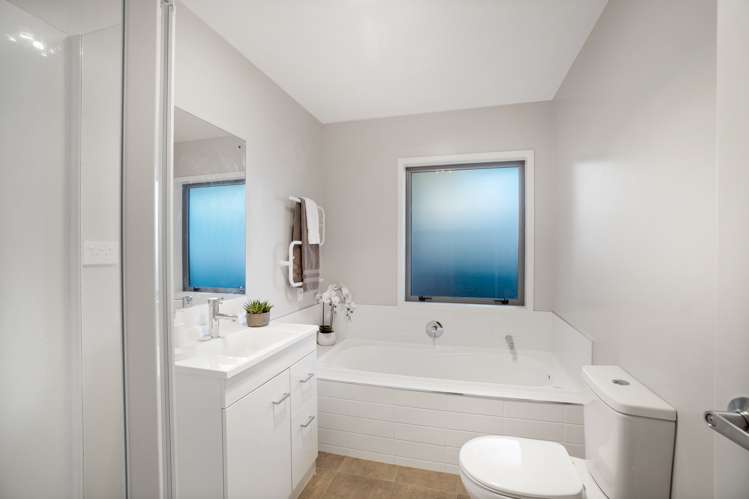 62 Longcot Drive Rolleston_9