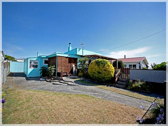 22 Andresen Street Foxton Beach_1