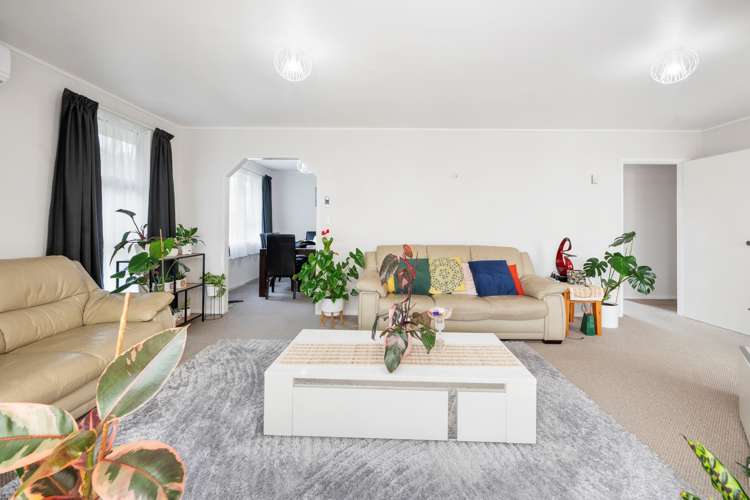 11 Perkins Street Pukehangi_2