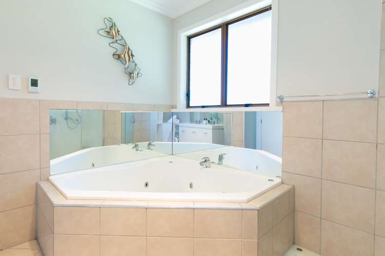 4 Ries Street Dannevirke_11