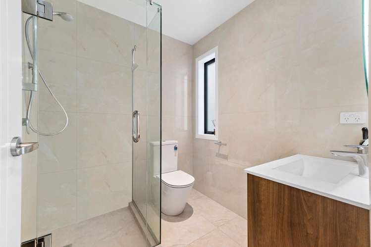 19 Pacific Heights Road Orewa_20