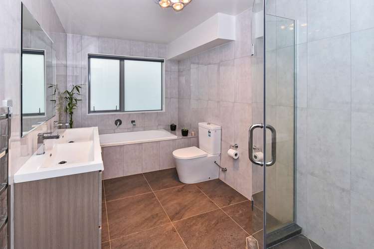 16 Kokako Rise Papakura_7