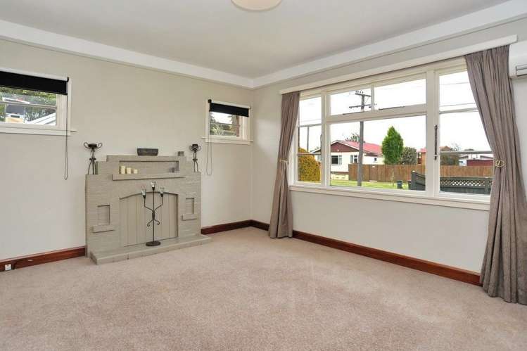 94 Wildberry Street Woolston_6