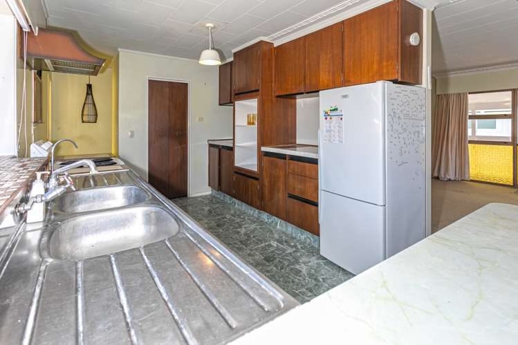 107 Titiro Place Onemana_11