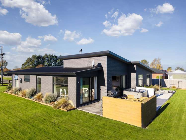 27 Edinburgh Street Waimate_18