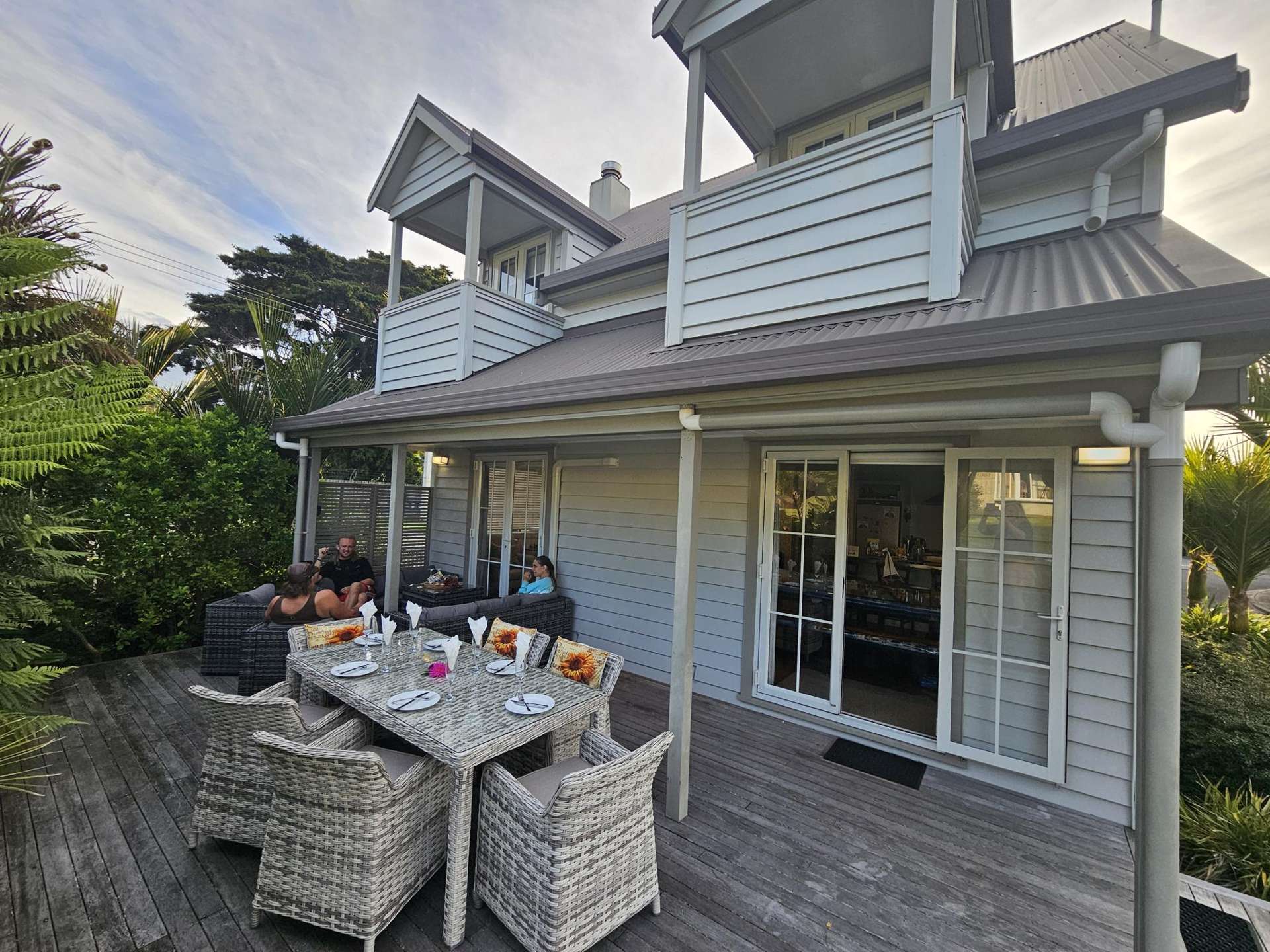 2/16 Chapel Street Russell_0