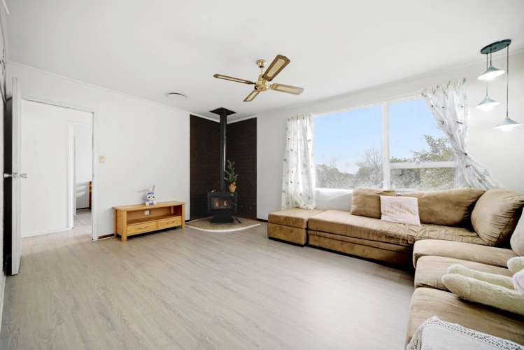 16 Wanita Place Totara Vale_4