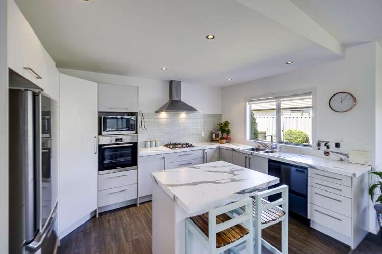 16 Begley Place Frimley_4