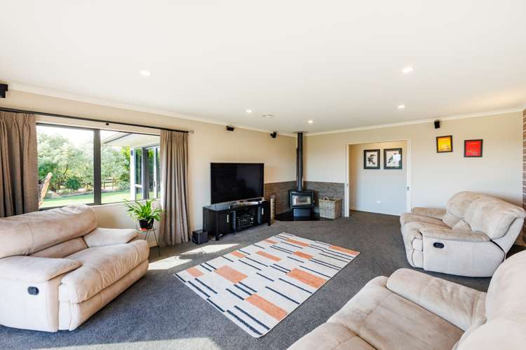 63 Polson Hill Drive Aokautere_20