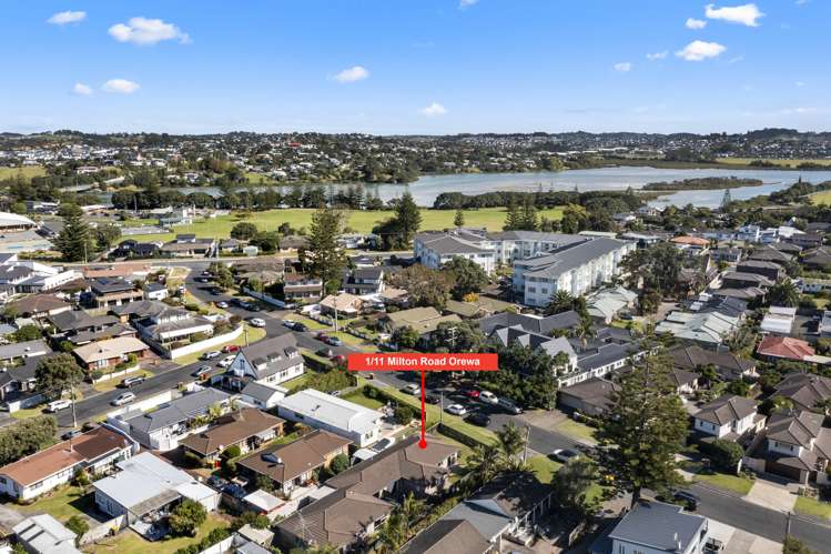 1/11 Milton Road Orewa_16
