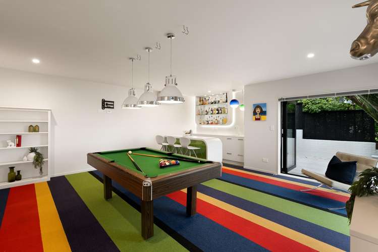 8 Saran Place Hillsborough_12
