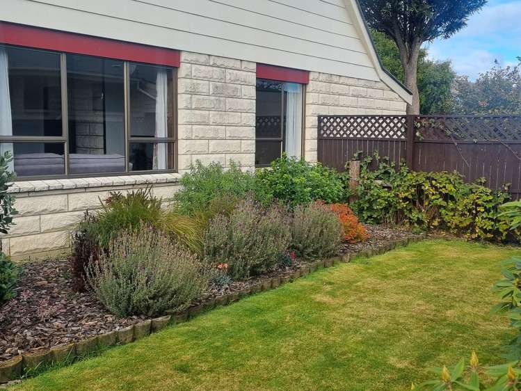 11 Cedar Crescent Mosgiel_21